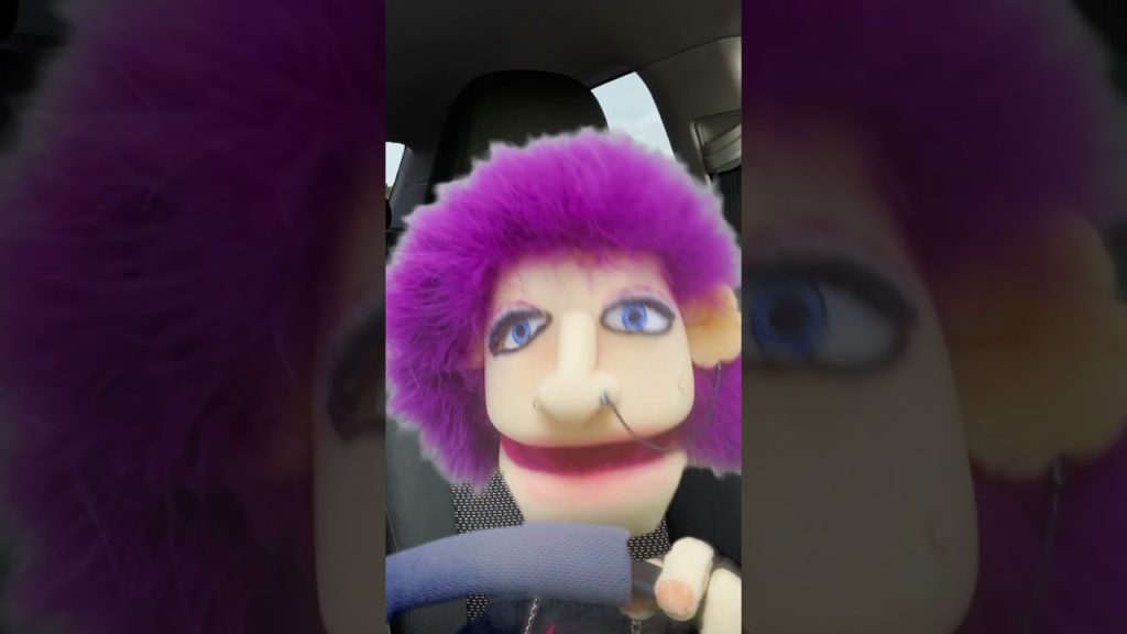 ״סבתא סימונה, אתה מכיר!״