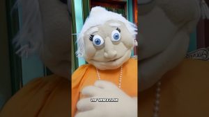 סבתא קונה פירות יבשים